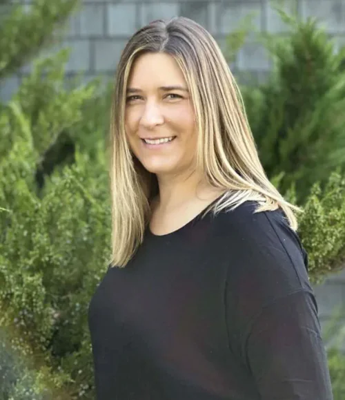 Sydney, Dental Hygienist in Redmond, OR at Pacific Family Dental